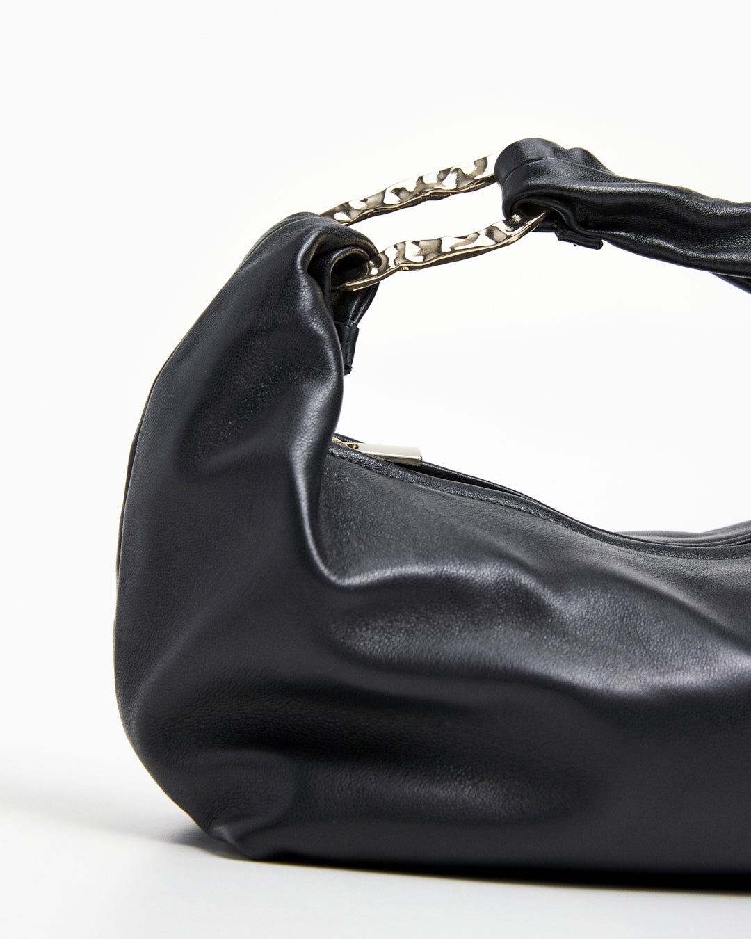 Amanda Handbag Leather Black