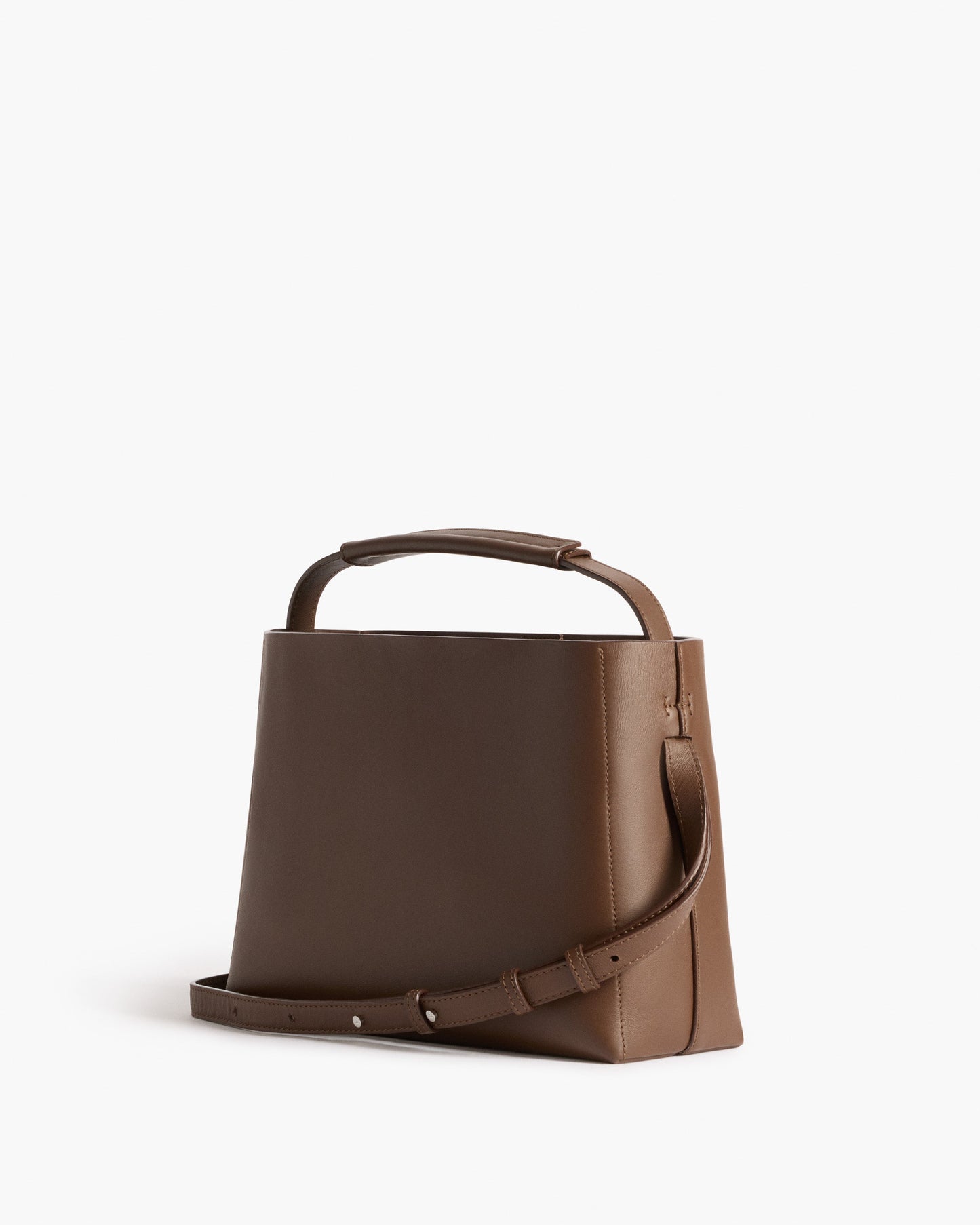 Hedda Grande Handbag Leather Chocolate